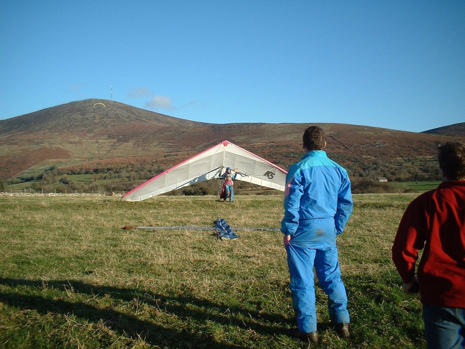 Phil Lardner spot landing